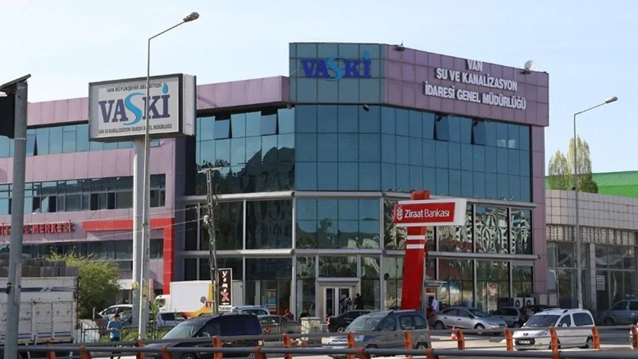 Van’da binlece abone su borcu nedeniyle icralık oldu