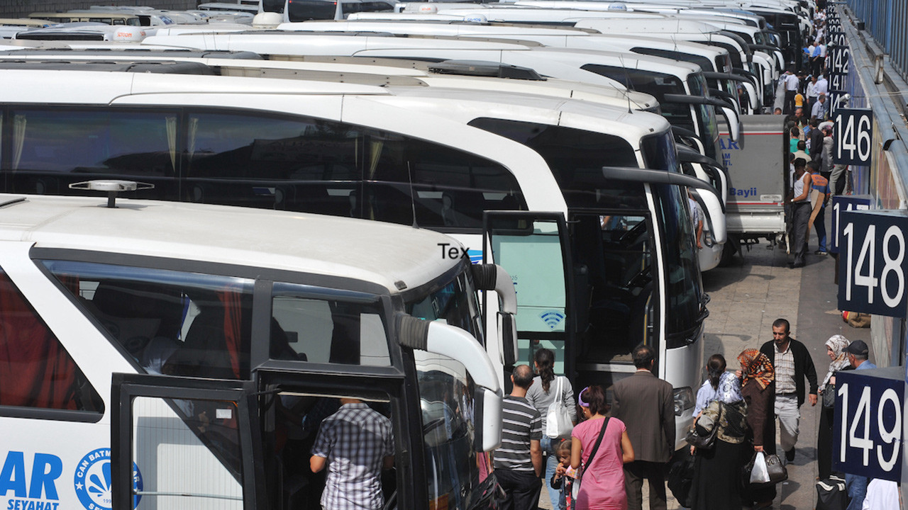 Tatil öncesi otobüs biletleri tükendi!