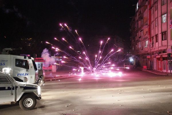 Van’da Havai Fişek ve Patlayıcı Madde Kullanımı ve Satışı Yasaklandı