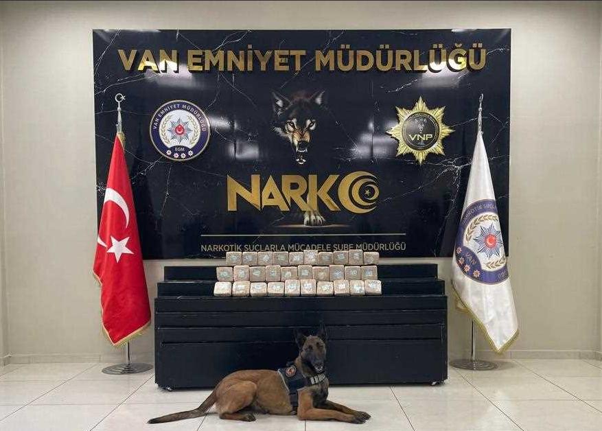 Van’da 51 Kilogram Uyuşturucu ele geçirildi